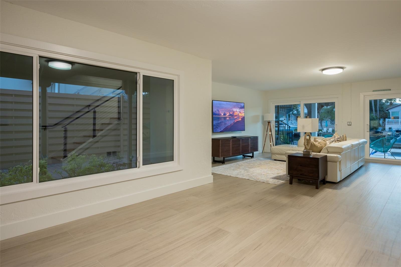 Image 65 of 84 For 4938 Commonwealth Drive