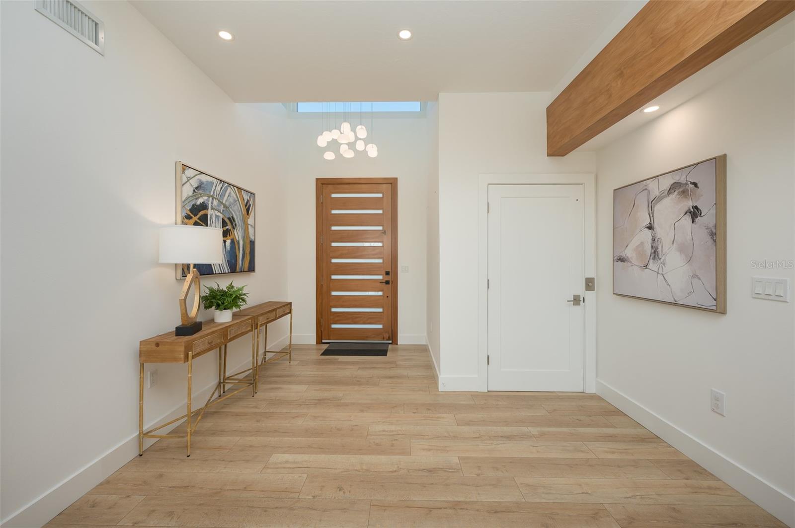 Image 70 of 84 For 4938 Commonwealth Drive