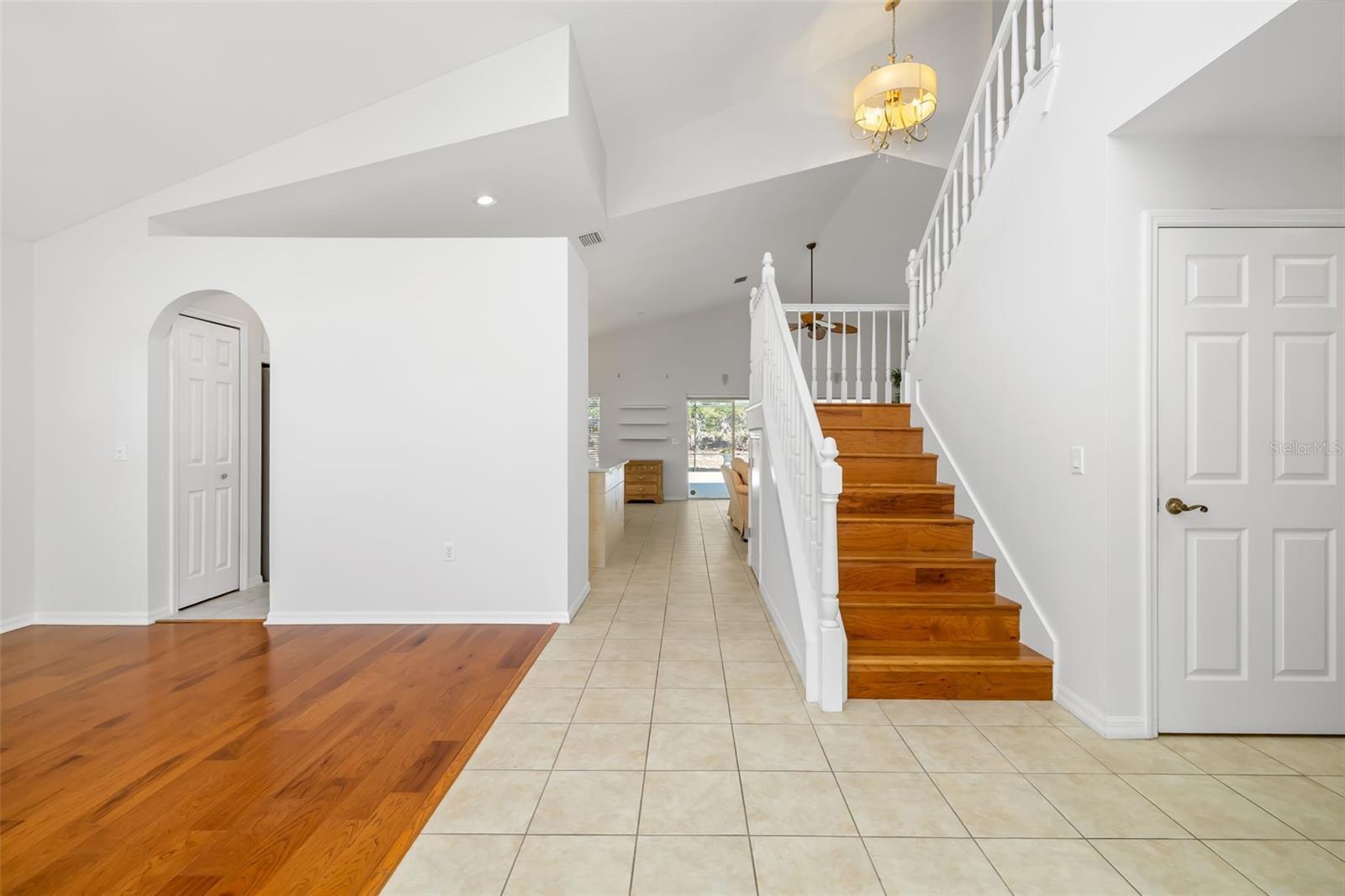 Image 23 of 100 For 7631 Desert Inn Way