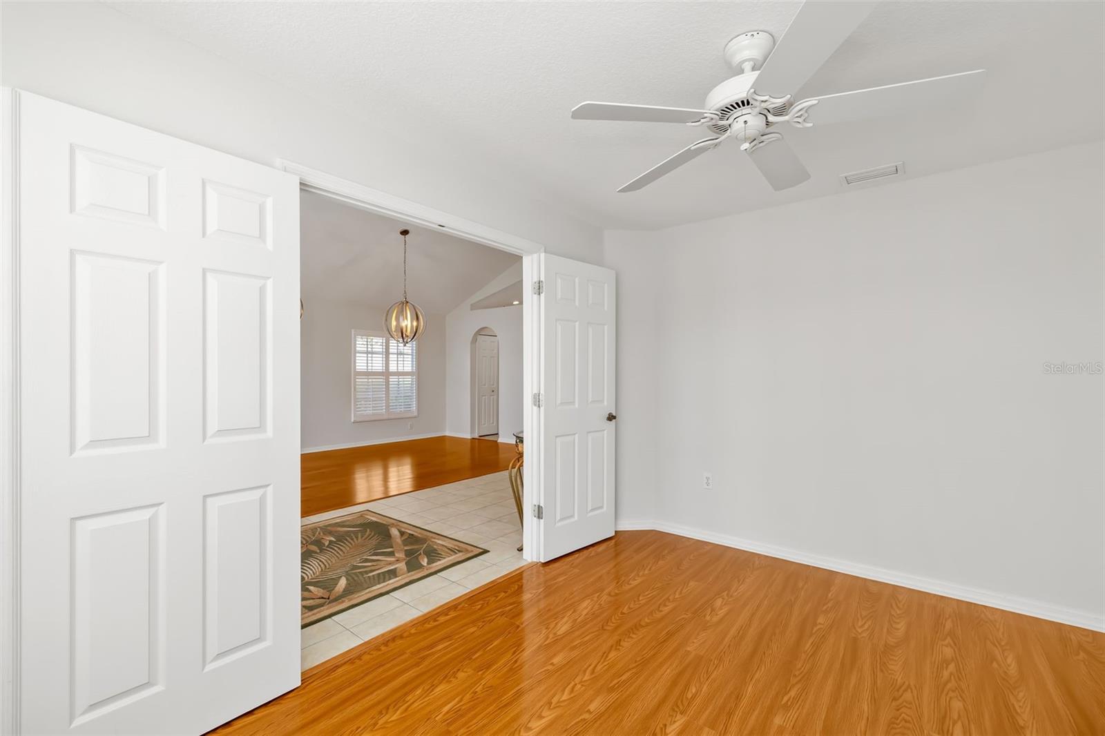 Image 26 of 100 For 7631 Desert Inn Way