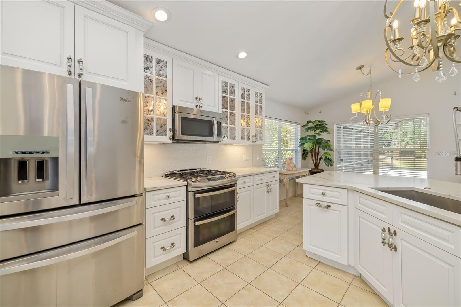 Image 32 of 100 For 7631 Desert Inn Way