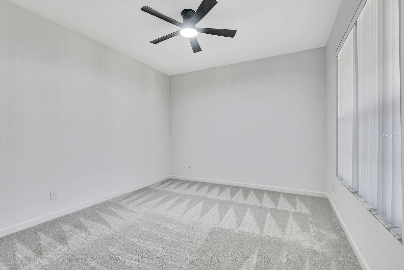 Image 31 of 57 For 5035 Lakescene Place