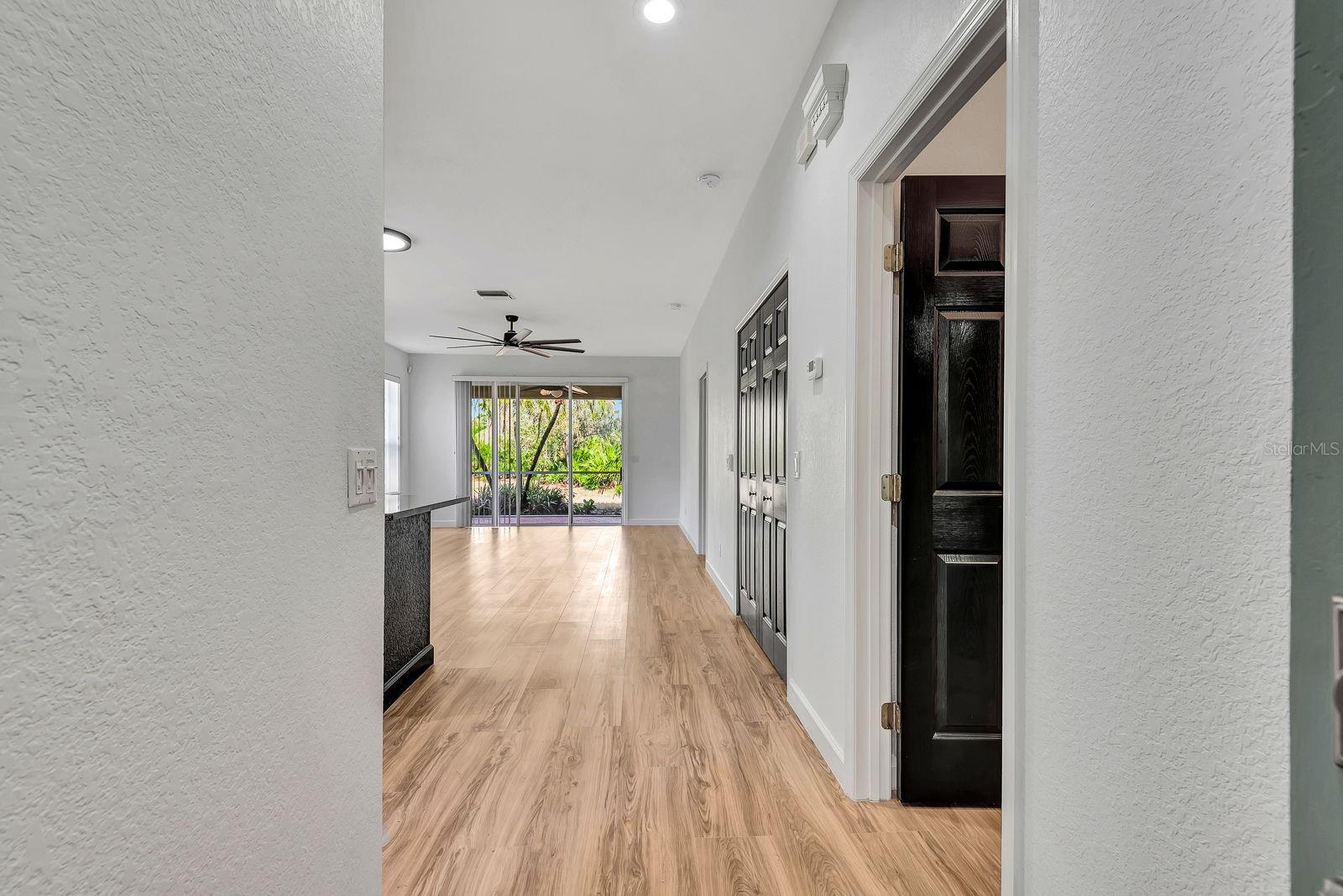 Image 7 of 57 For 5035 Lakescene Place