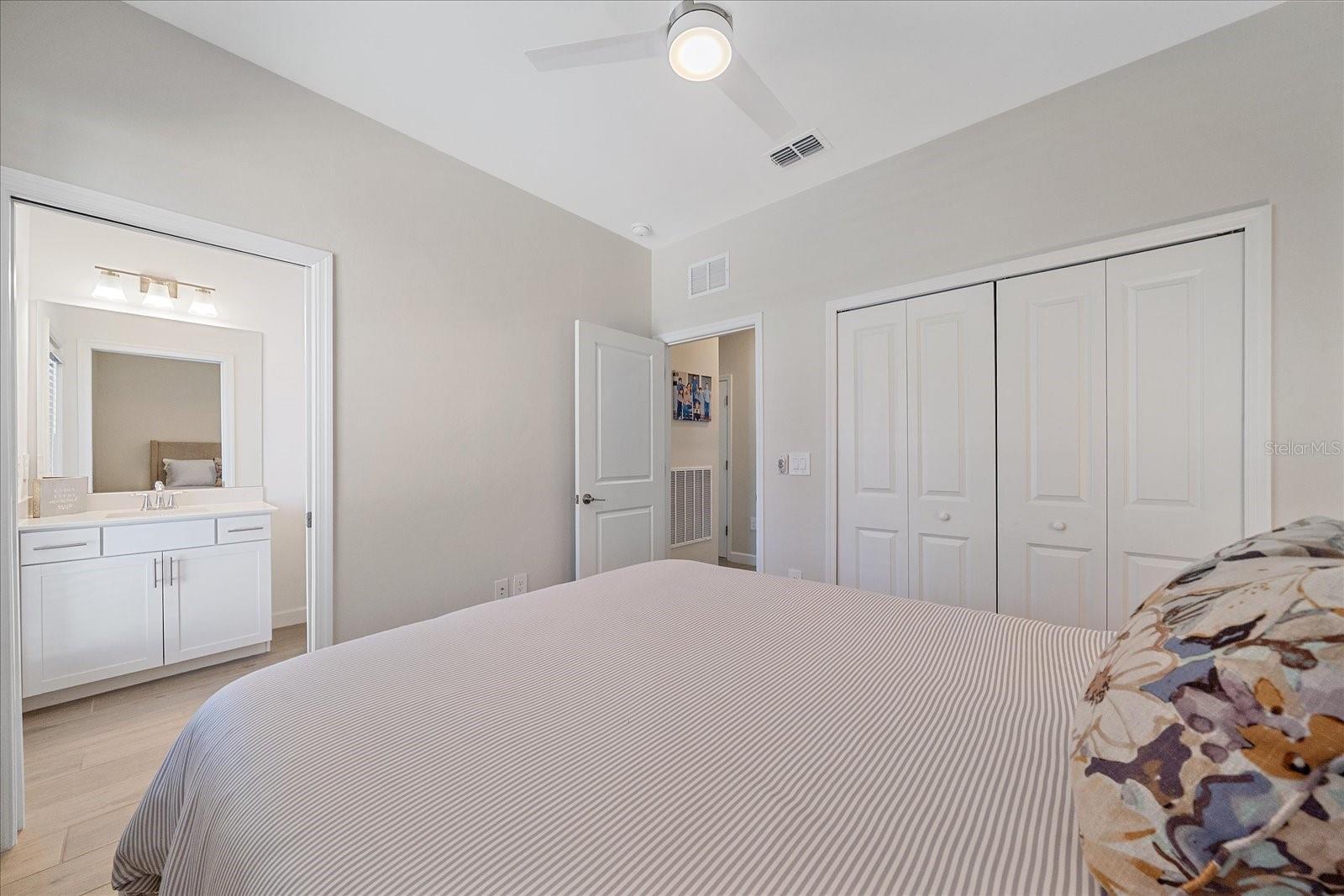 Image 39 of 58 For 14904 Serene Shores Loop