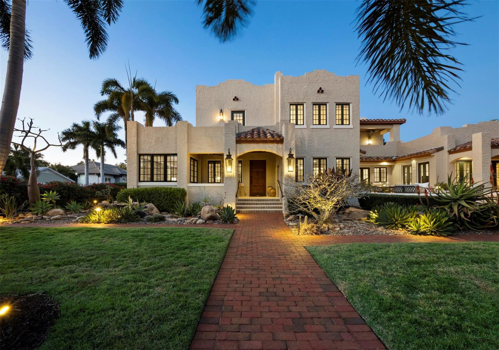 Details for 1905 Alta Vista Street, SARASOTA, FL 34236