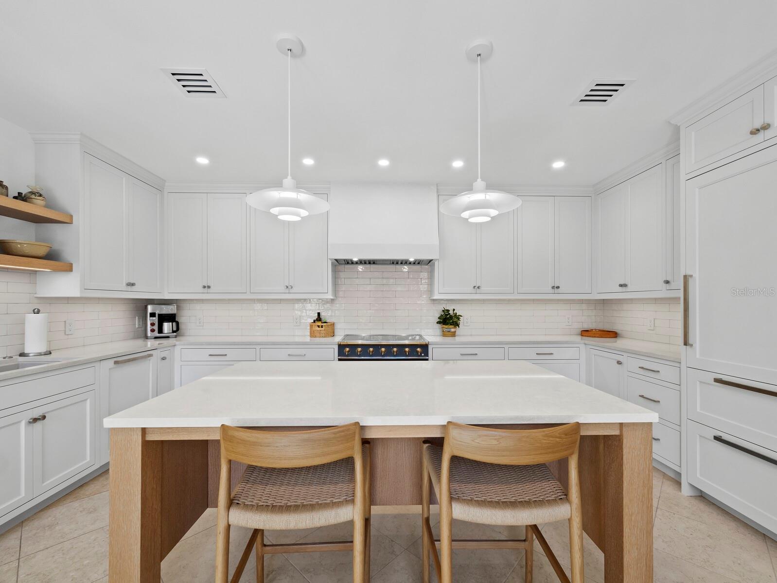 Image 12 of 70 For 1905 Alta Vista Street