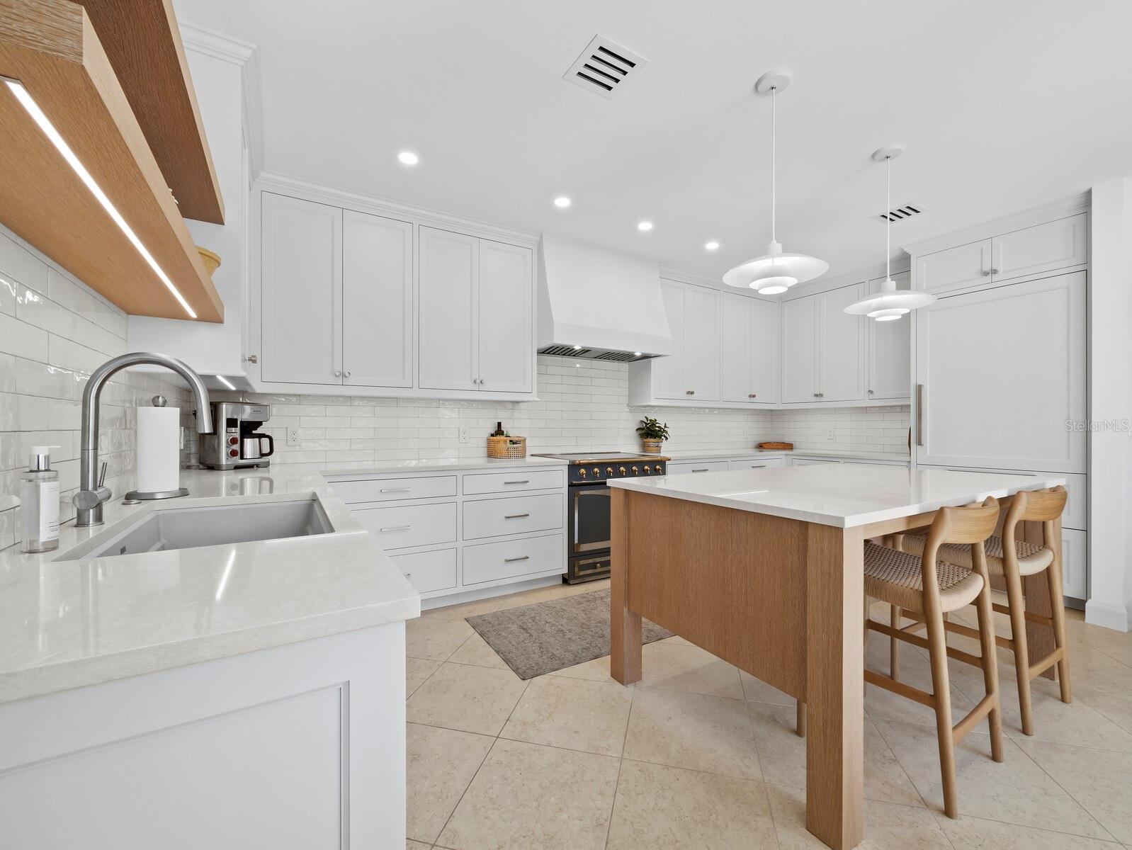 Image 13 of 70 For 1905 Alta Vista Street