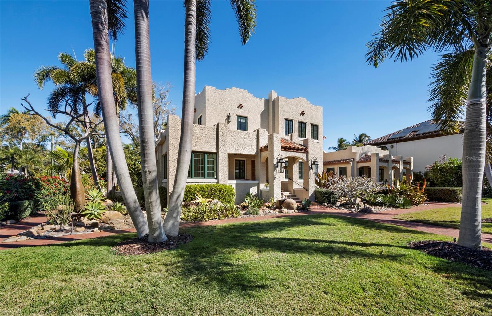 Image 19 of 70 For 1905 Alta Vista Street