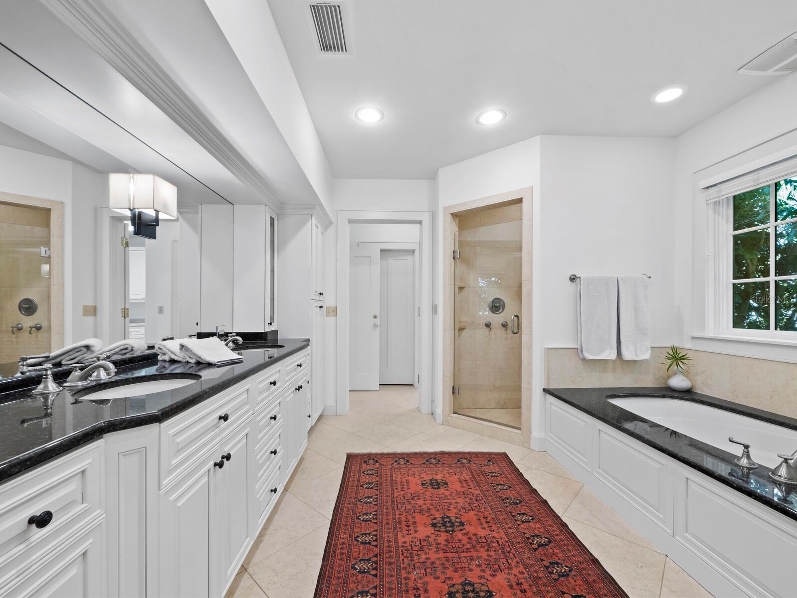 Image 46 of 70 For 1905 Alta Vista Street