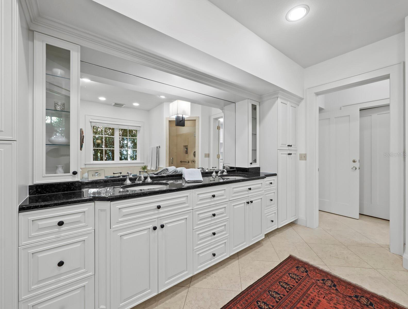 Image 47 of 70 For 1905 Alta Vista Street