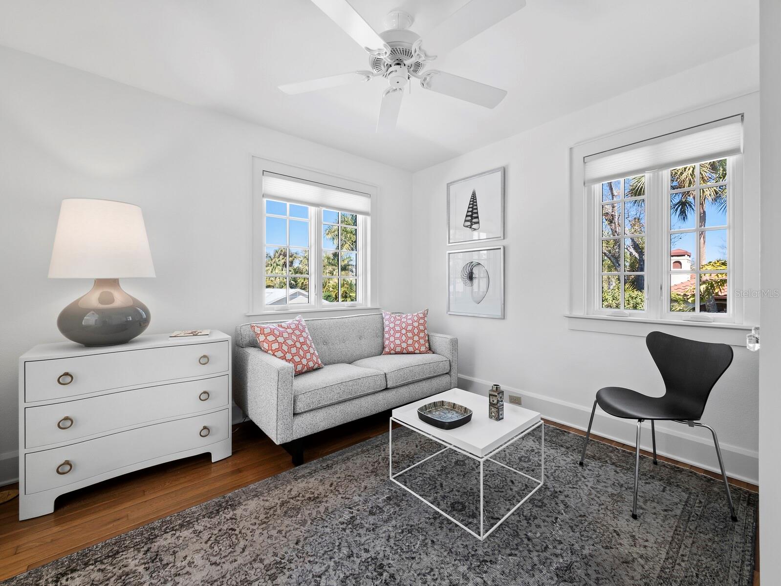 Image 54 of 70 For 1905 Alta Vista Street