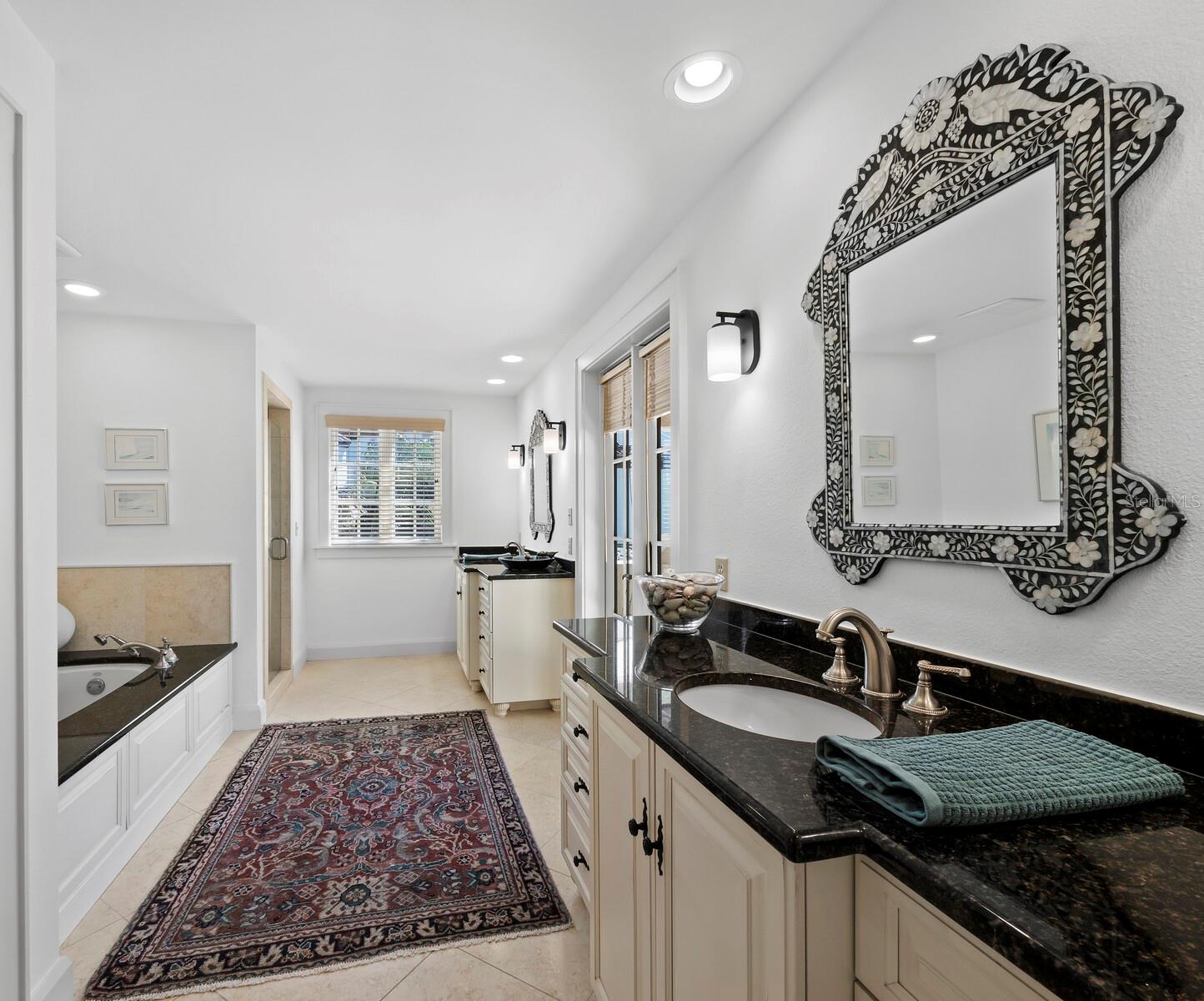 Image 56 of 70 For 1905 Alta Vista Street