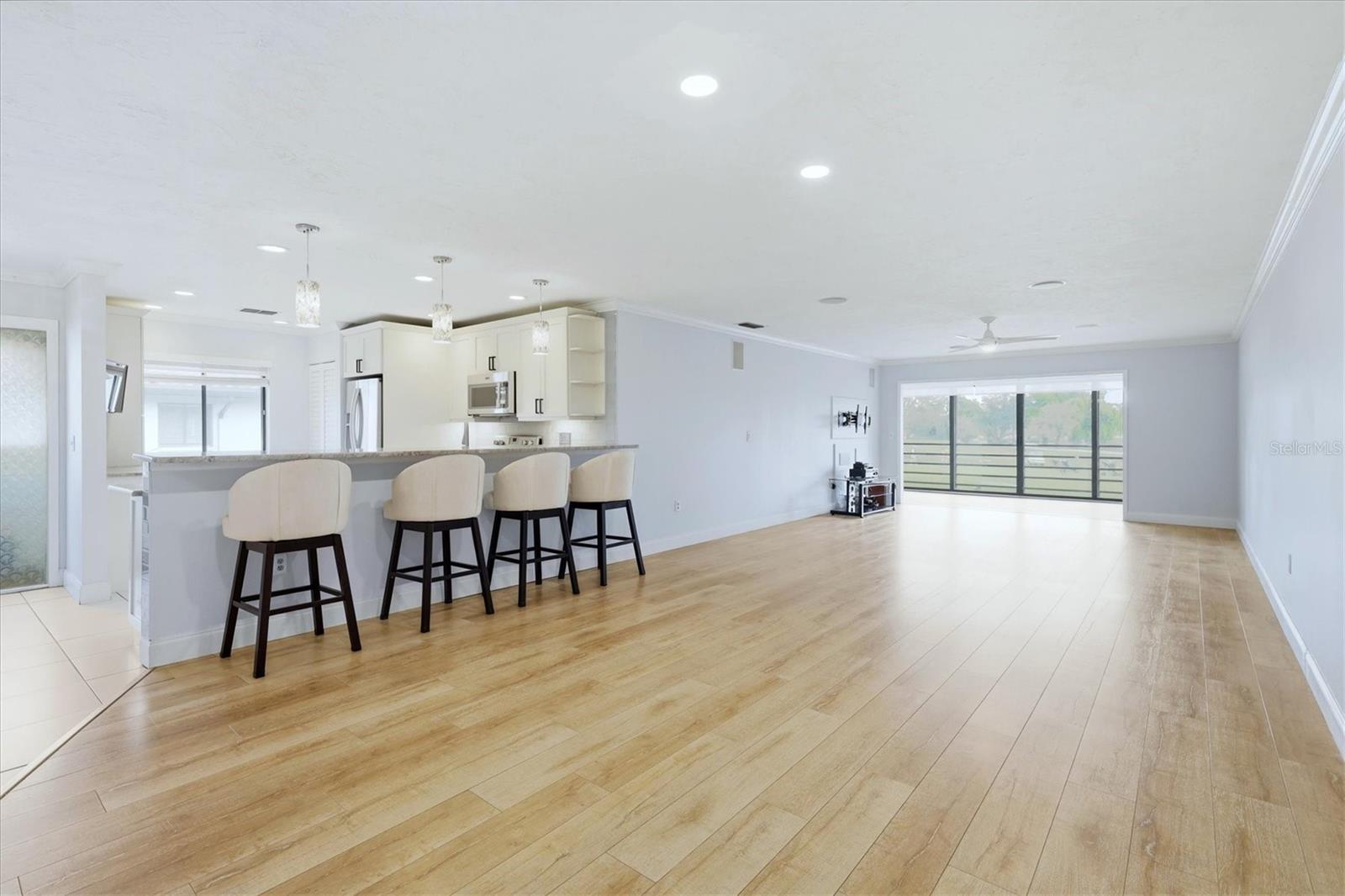 Image 13 of 61 For 3500 El Conquistador Parkway 144