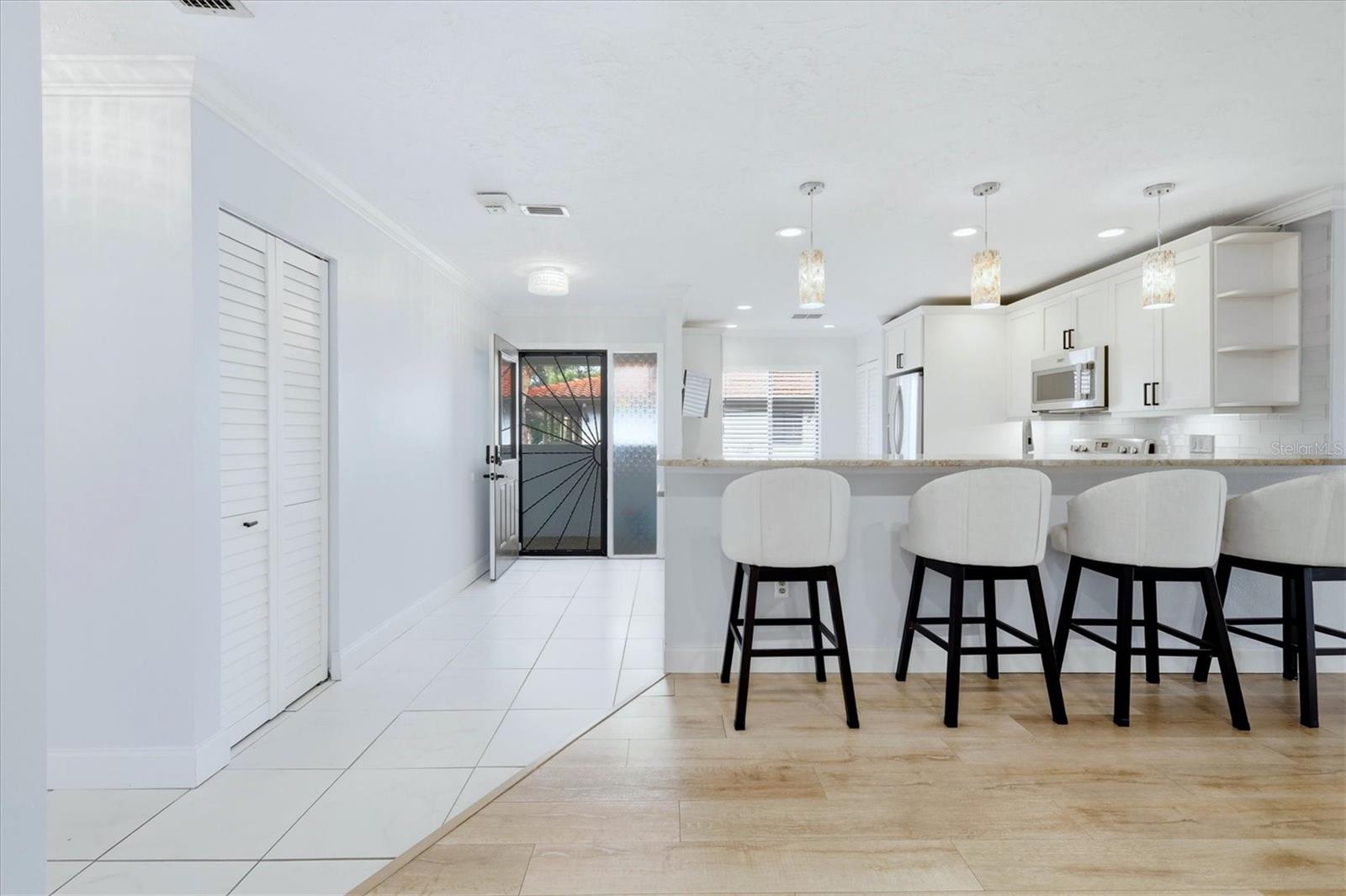 Image 15 of 61 For 3500 El Conquistador Parkway 144