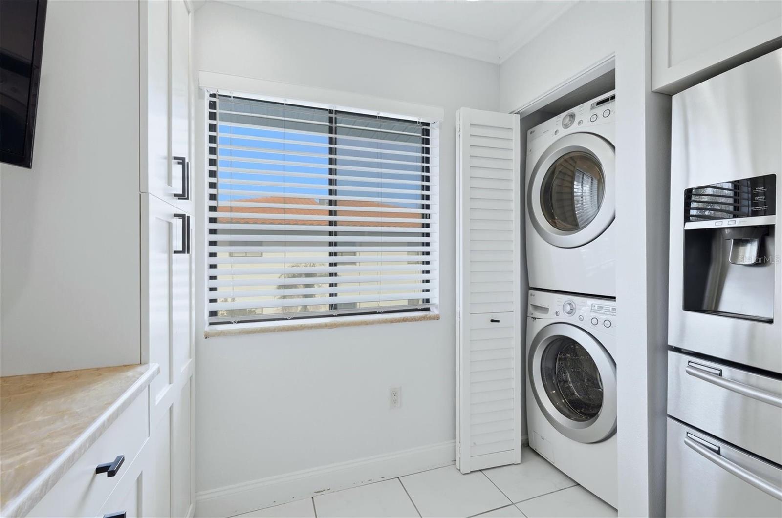 Image 27 of 61 For 3500 El Conquistador Parkway 144