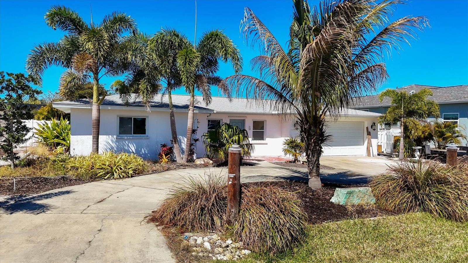 Image 12 of 41 For 1936 Fairview Drive