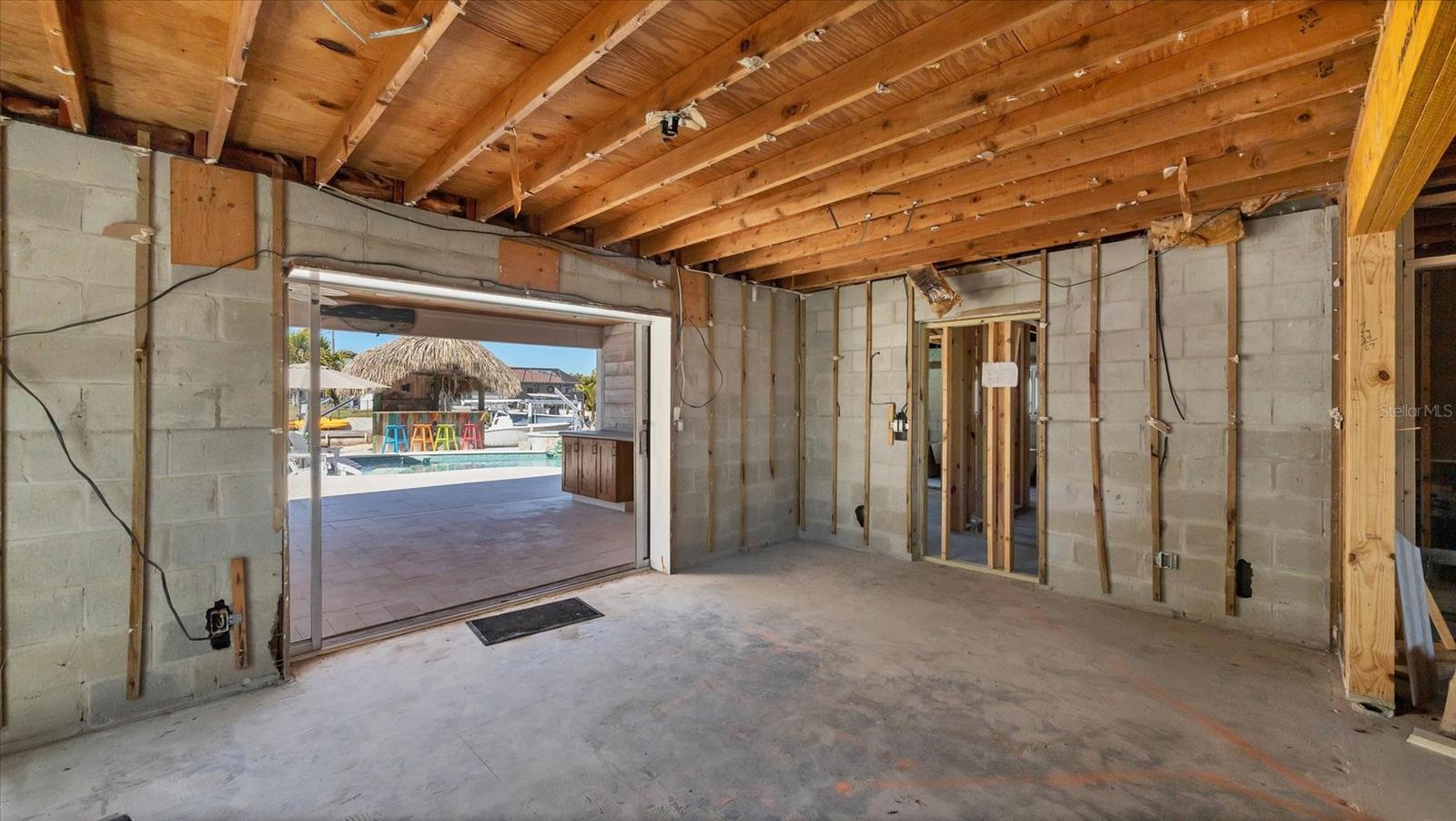 Image 20 of 41 For 1936 Fairview Drive