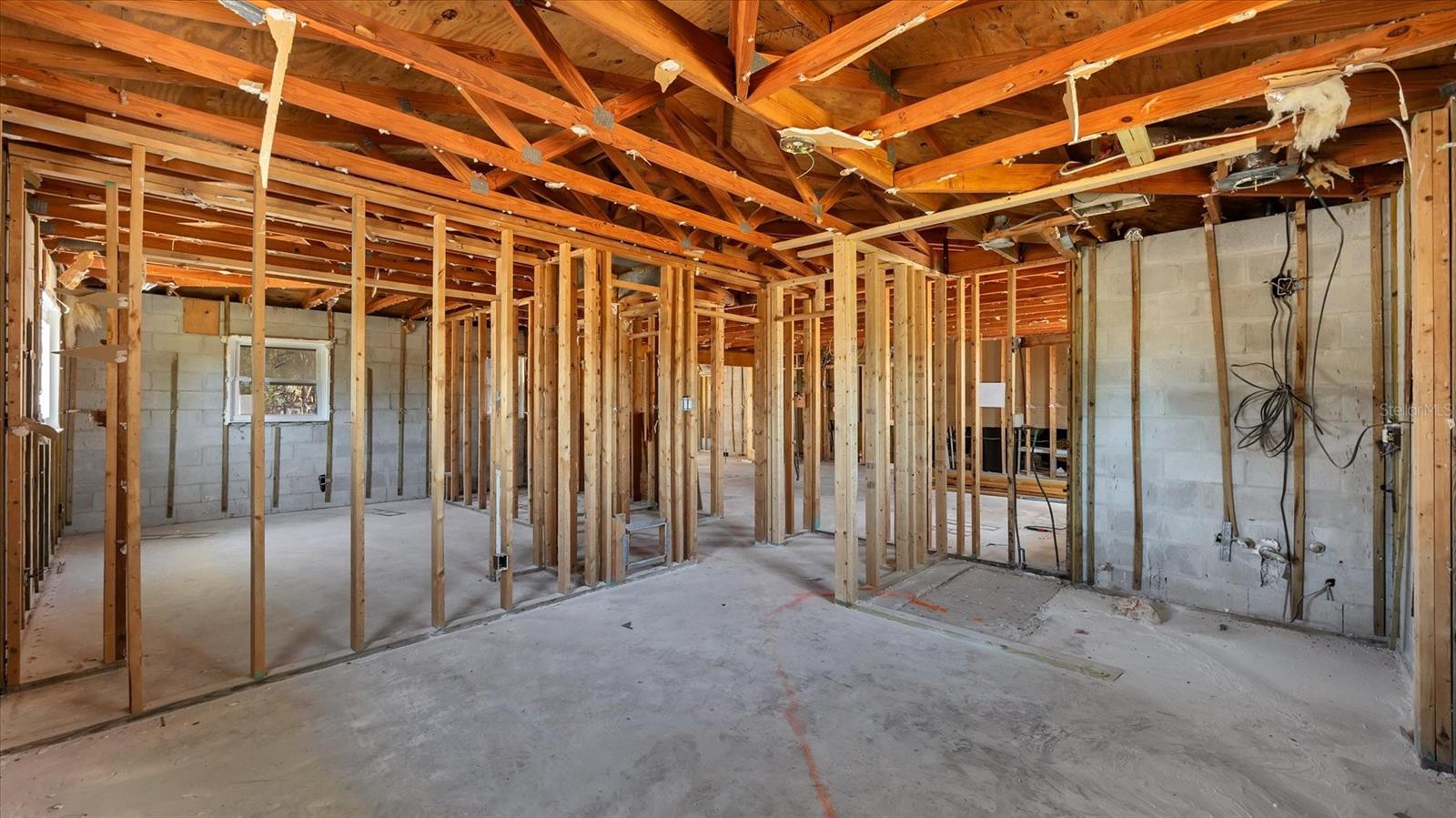 Image 22 of 41 For 1936 Fairview Drive