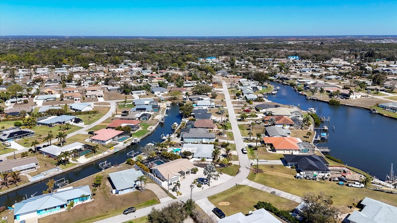 Image 32 of 41 For 1936 Fairview Drive