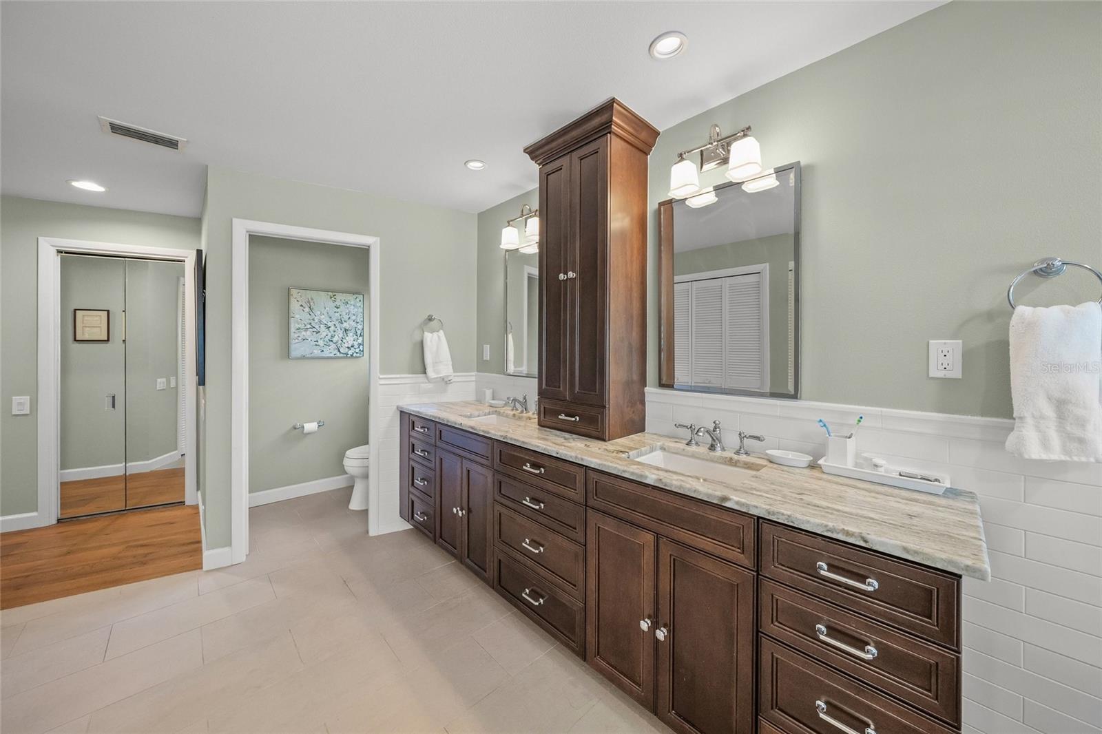 Image 34 of 87 For 5125 Willow Leaf Drive