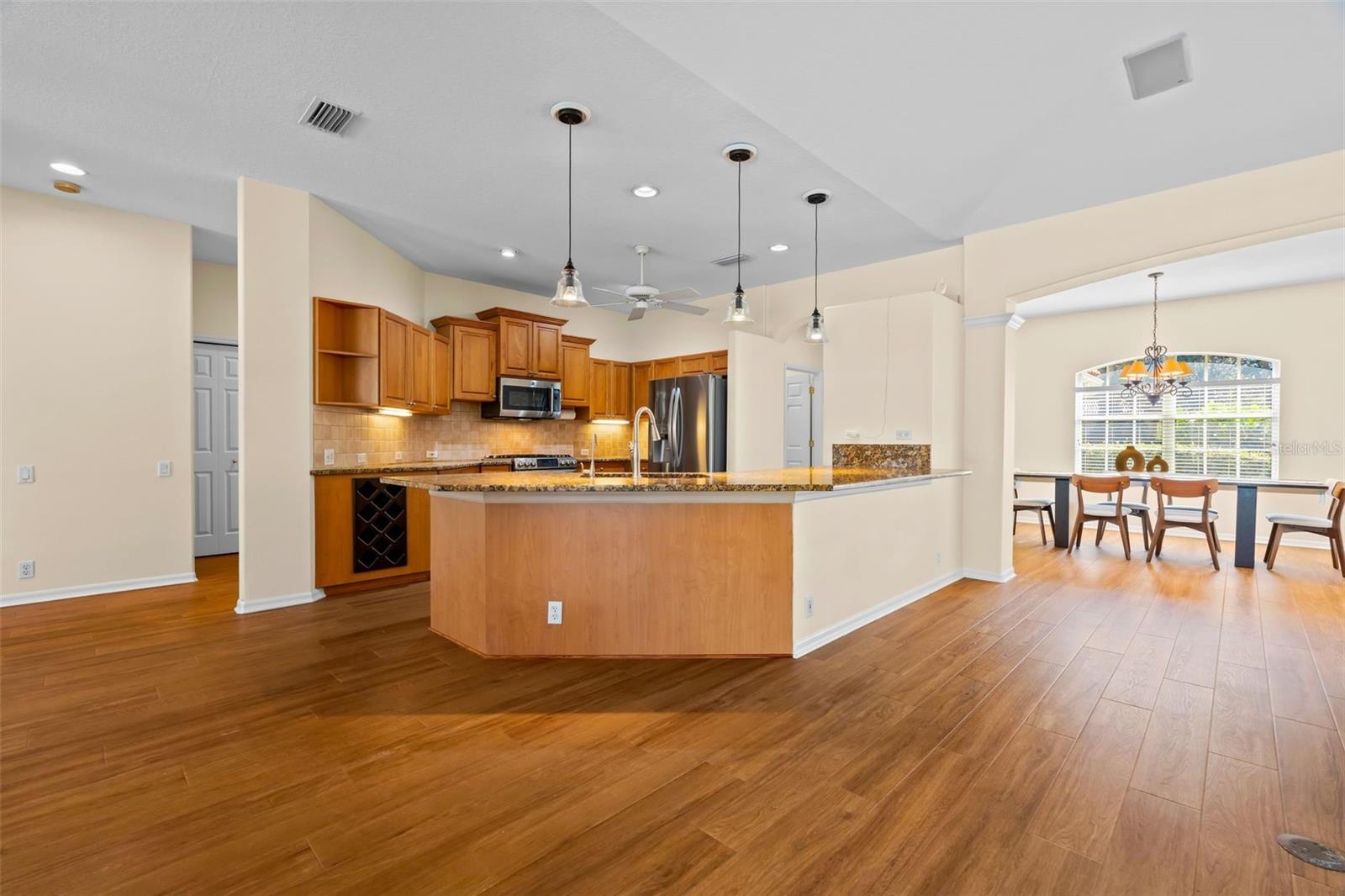 Image 17 of 43 For 4751 Carrington Circle