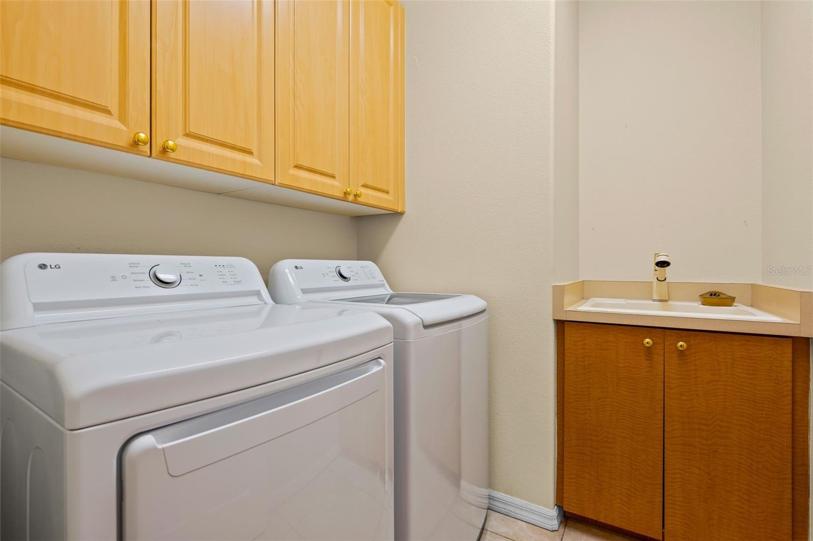 Image 36 of 43 For 4751 Carrington Circle