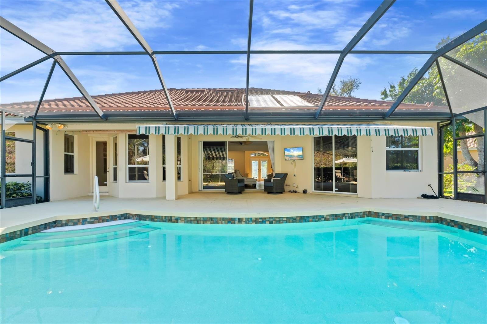 Image 4 of 43 For 4751 Carrington Circle