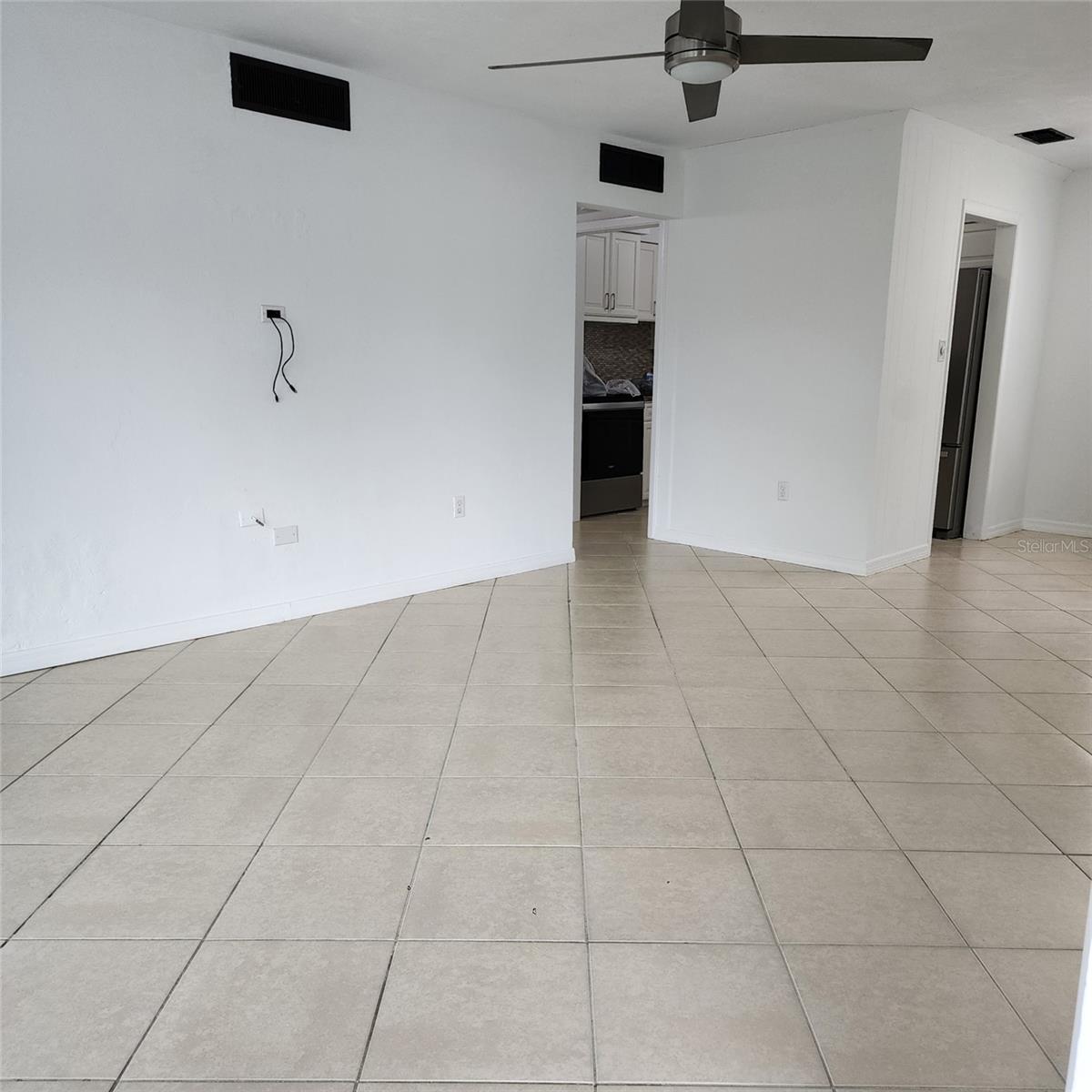 Image 10 of 21 For 3925 Omega Lane