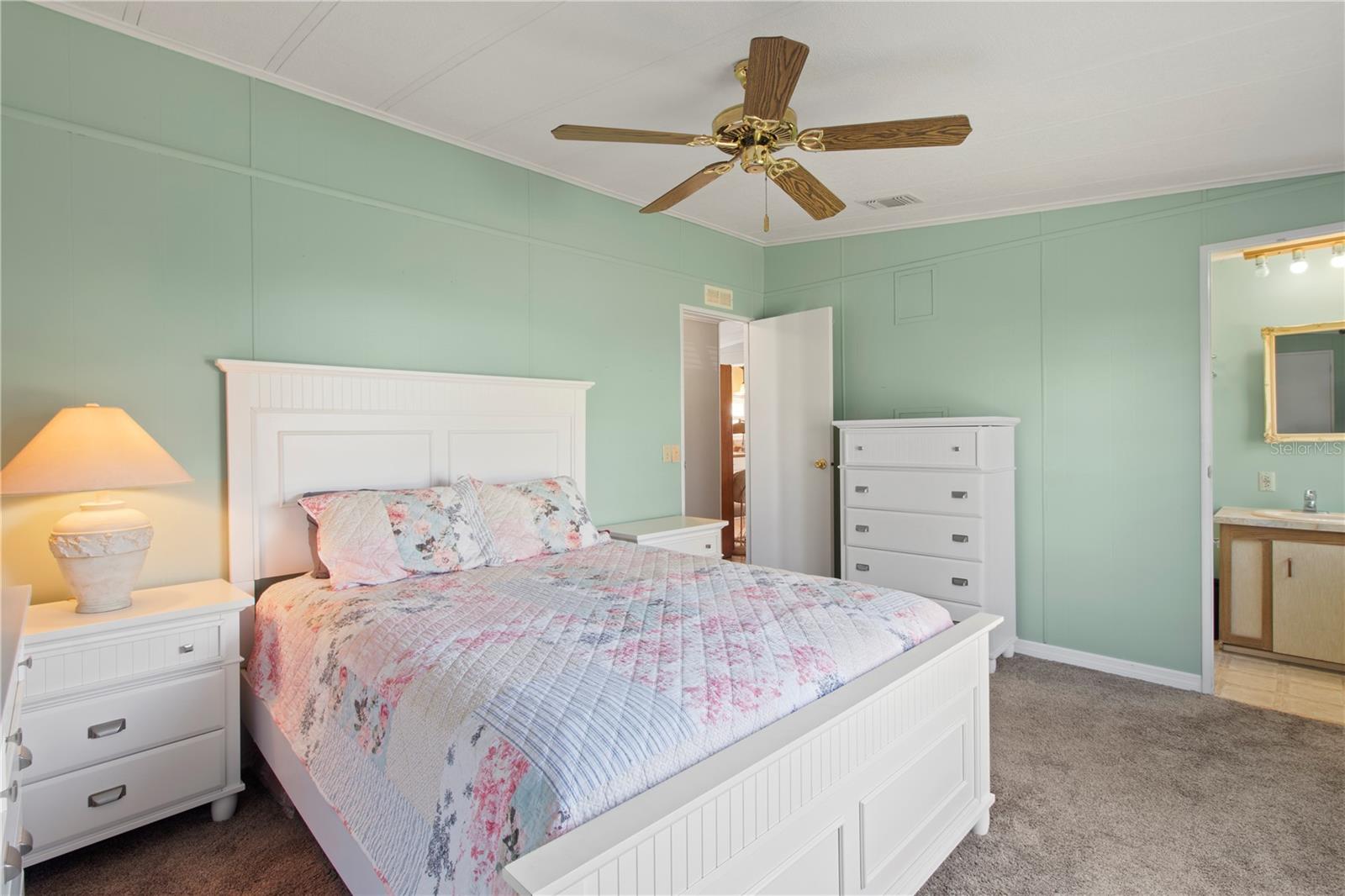 Image 22 of 50 For 47 Quail Court