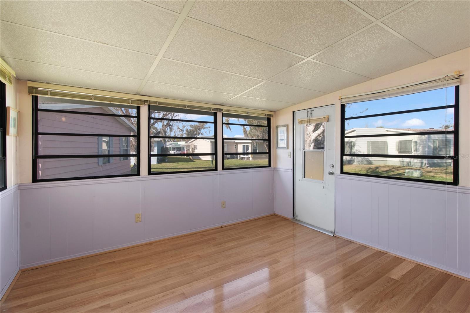 Image 25 of 50 For 47 Quail Court