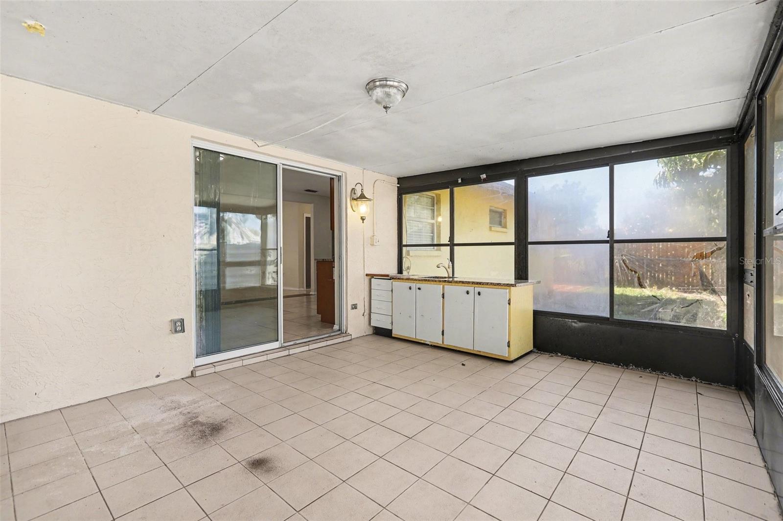 Image 11 of 30 For 2874 Indianwood Drive