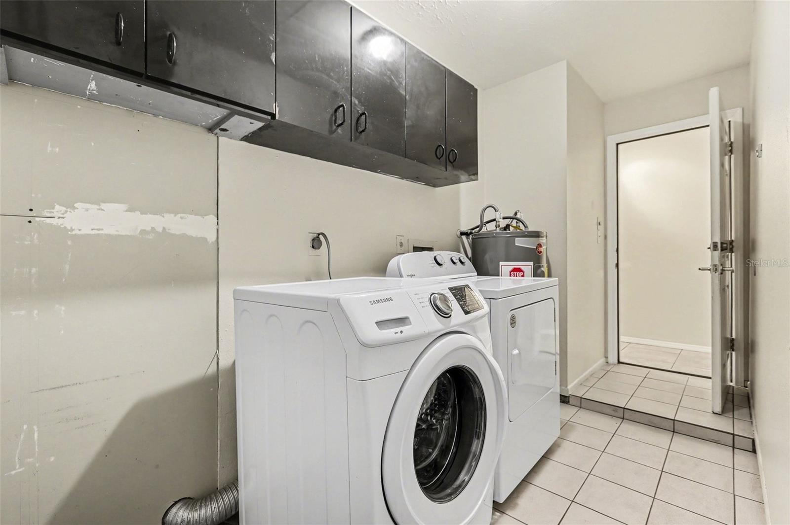 Image 20 of 30 For 2874 Indianwood Drive