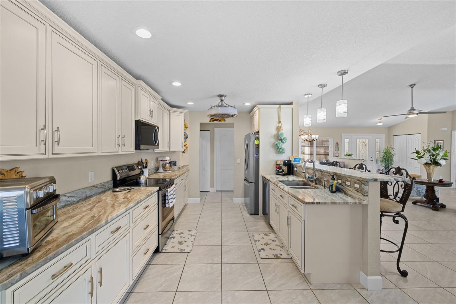 Image 11 of 38 For 26549 Valparaiso Drive