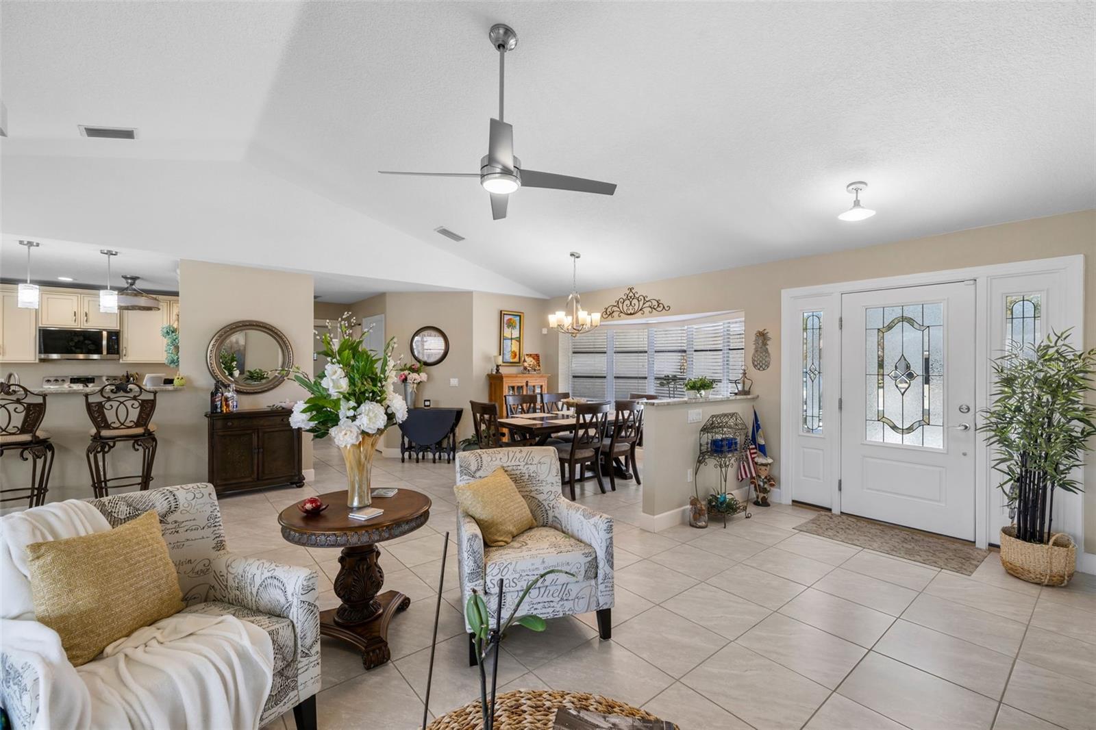 Image 4 of 38 For 26549 Valparaiso Drive