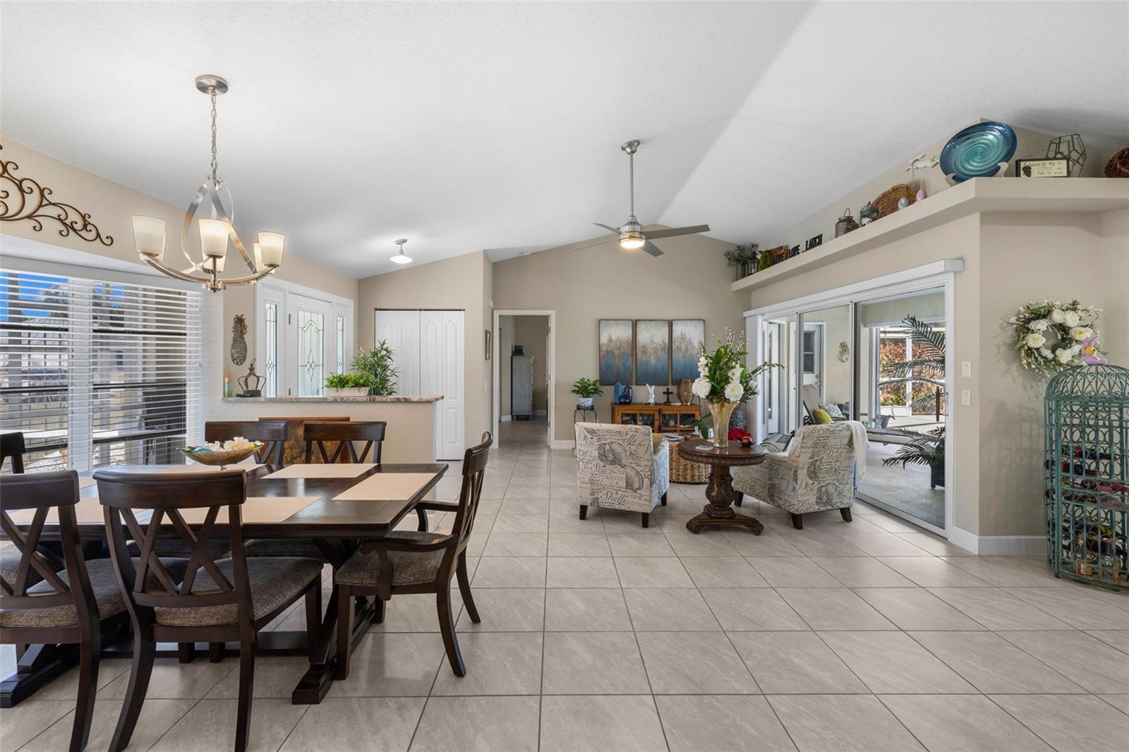 Image 6 of 38 For 26549 Valparaiso Drive