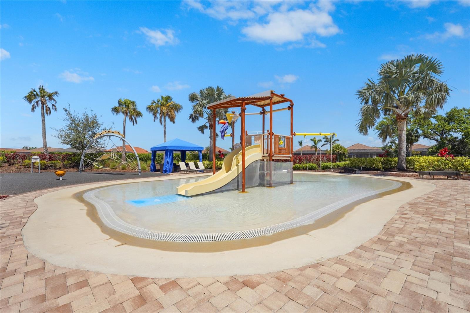 Listing photo id 64 for 12012 Legacy Estates Boulevard