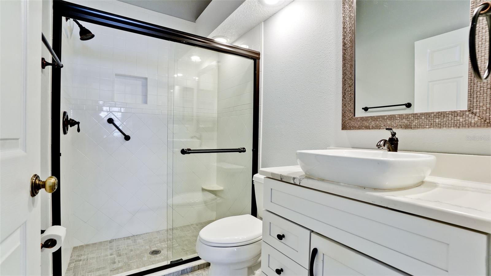 Image 21 of 50 For 507 Sanderling Circle