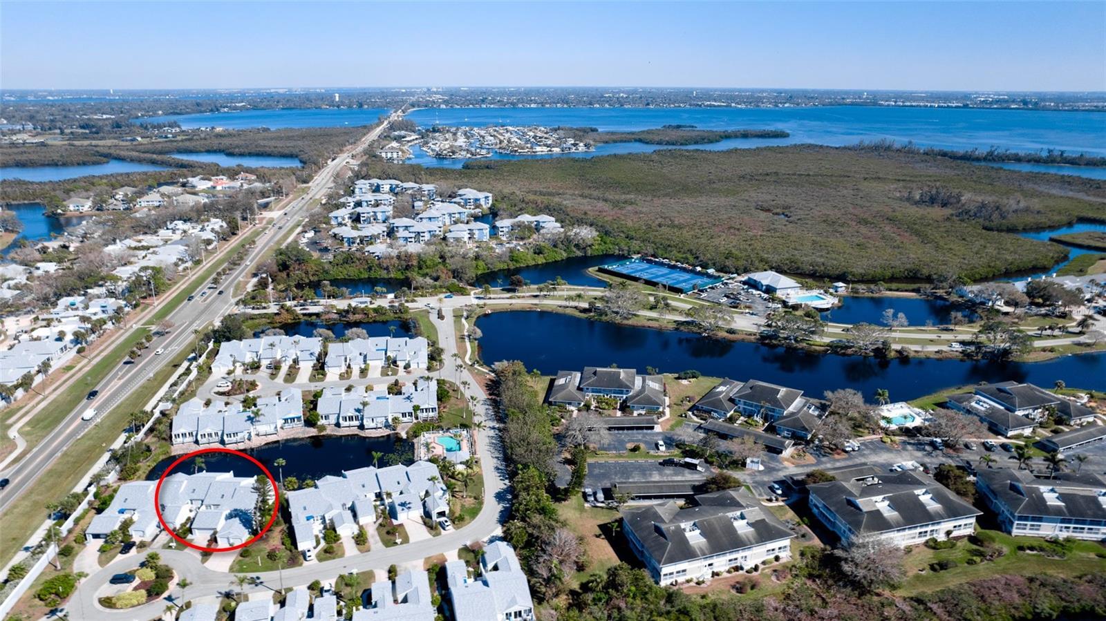 Image 40 of 50 For 507 Sanderling Circle