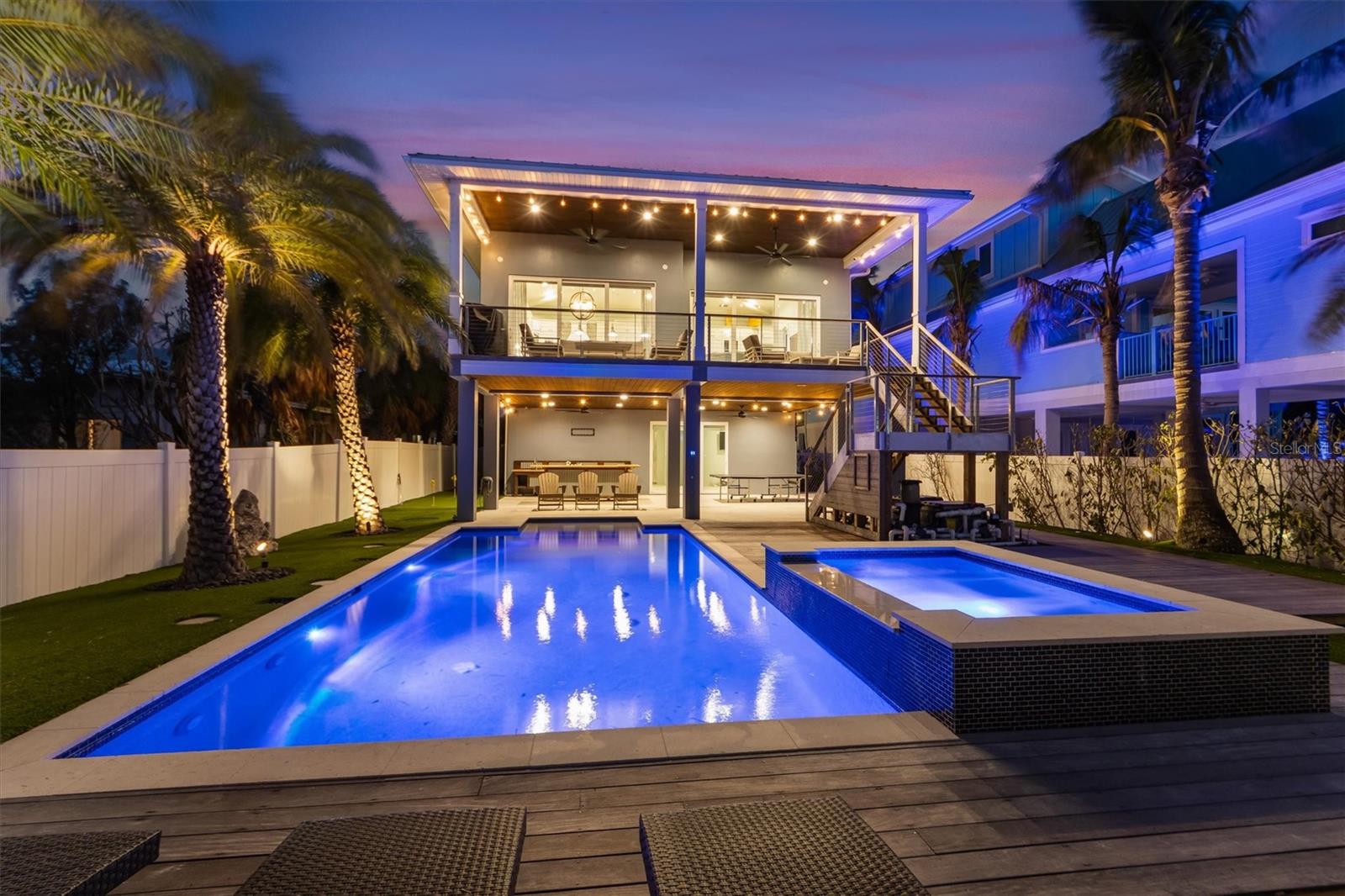 Listing photo id 0 for 108 Magnolia Avenue