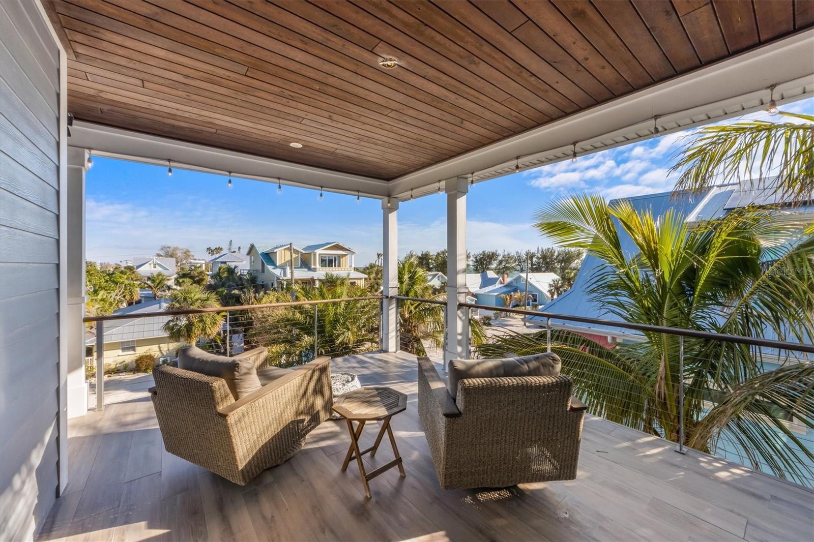 Listing photo id 41 for 108 Magnolia Avenue