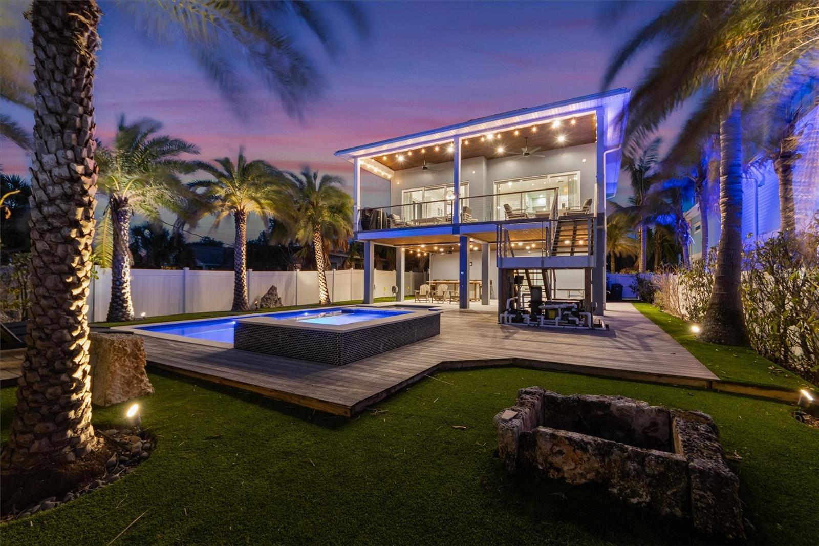 Listing photo id 5 for 108 Magnolia Avenue