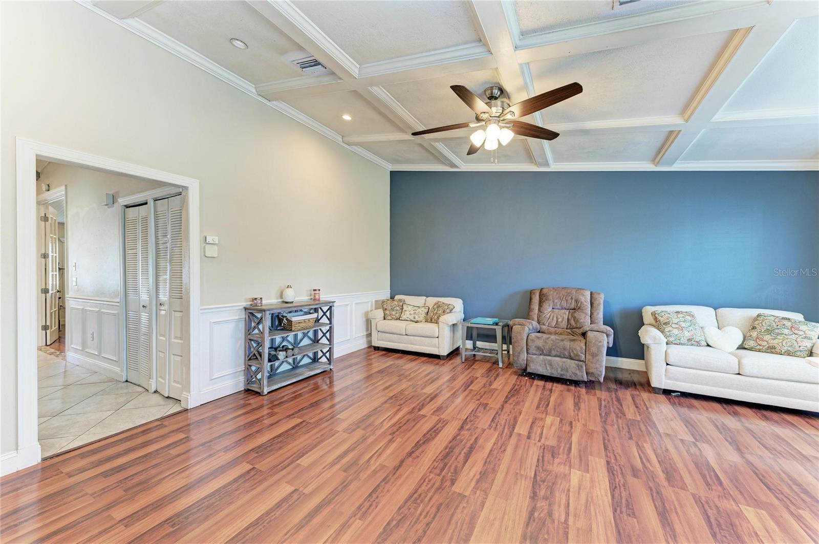 Image 11 of 54 For 3810 39th Ave W