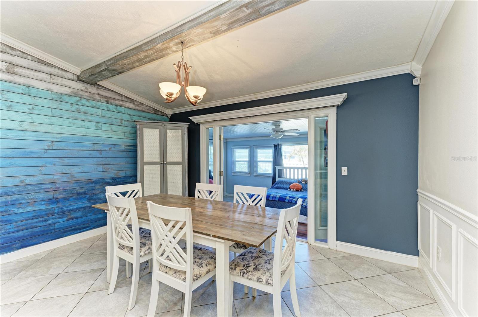 Image 17 of 54 For 3810 39th Ave W