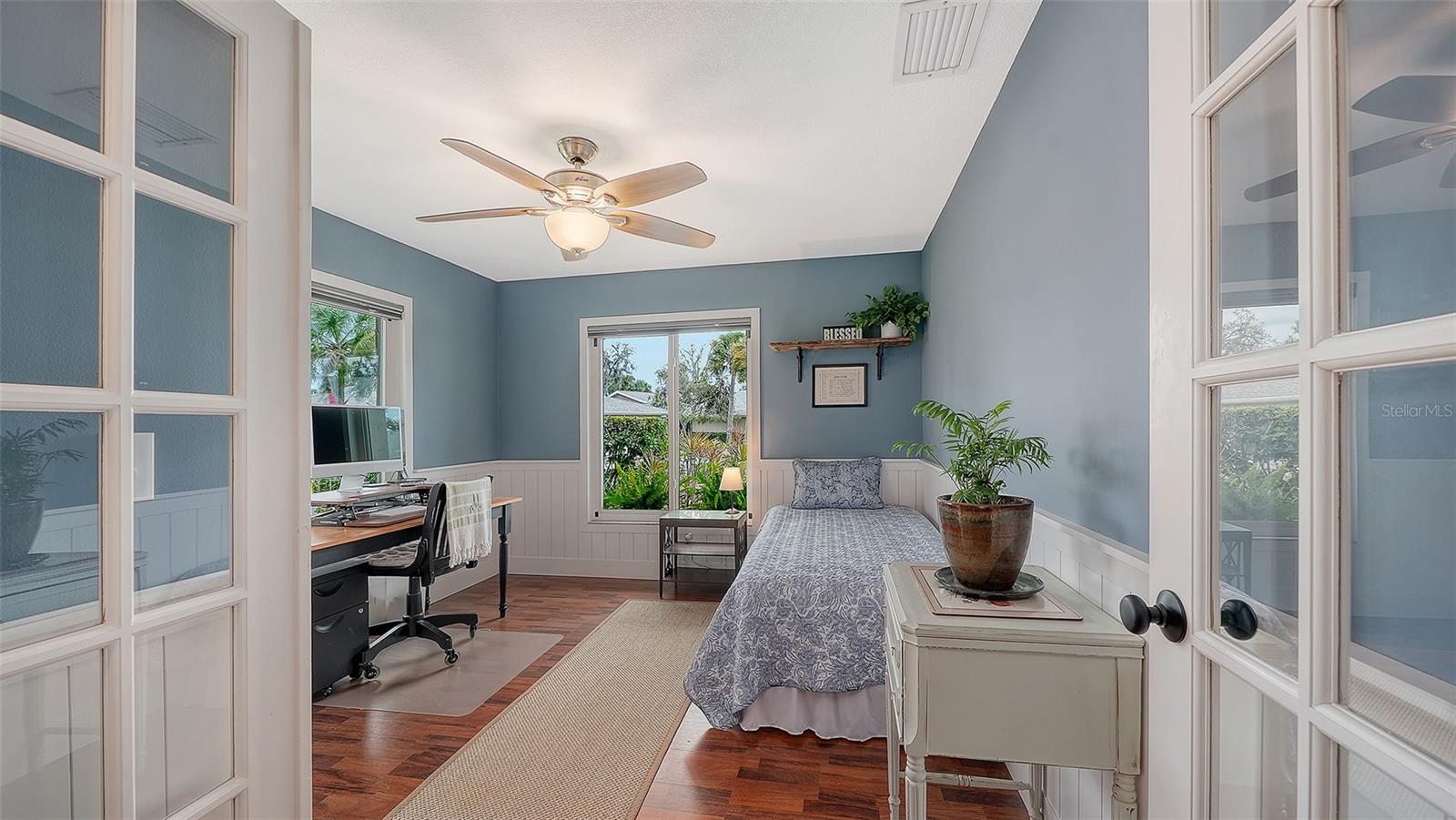 Image 20 of 35 For 4312 Dresden Lane 1