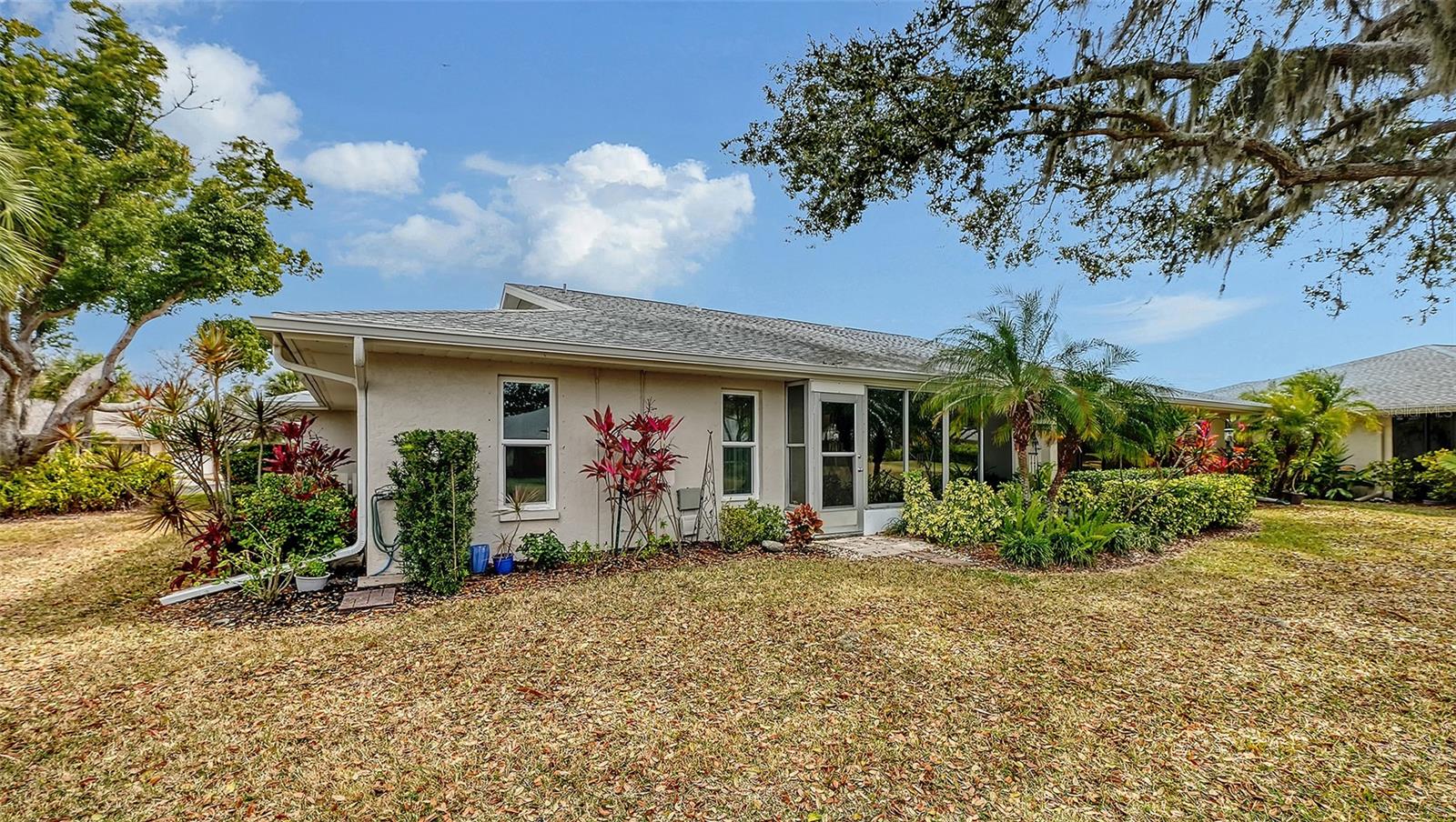 Image 28 of 35 For 4312 Dresden Lane 1