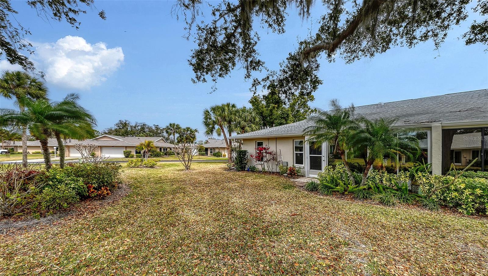 Image 29 of 35 For 4312 Dresden Lane 1