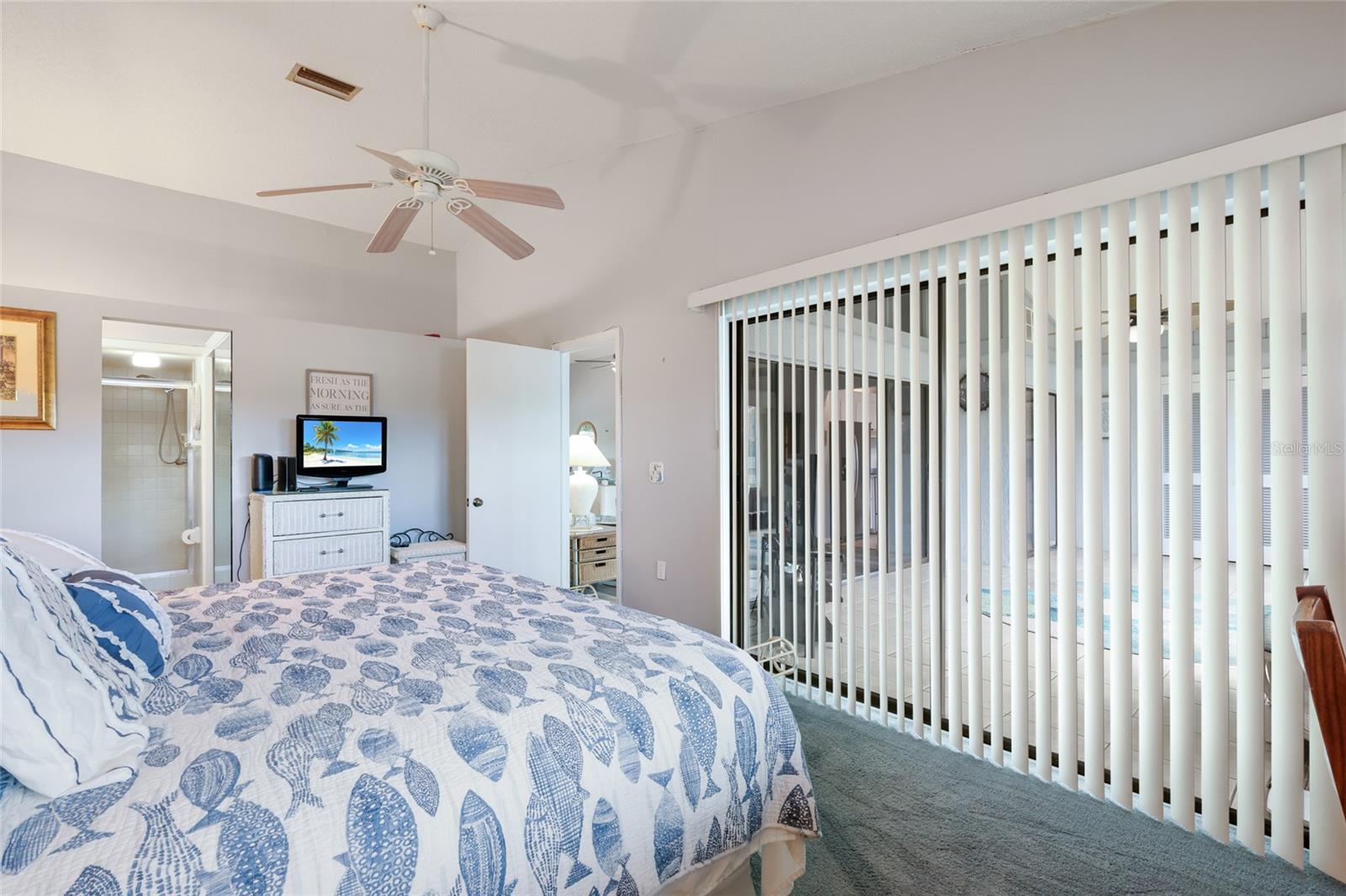 Image 17 of 43 For 6080 Red Maple Road 708