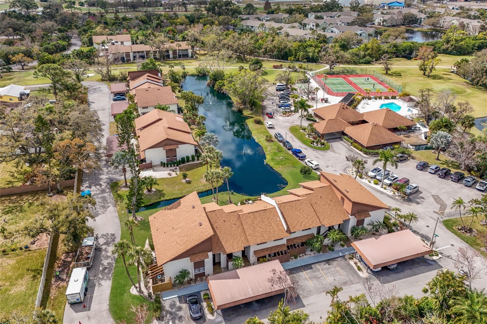 Image 33 of 43 For 6080 Red Maple Road 708