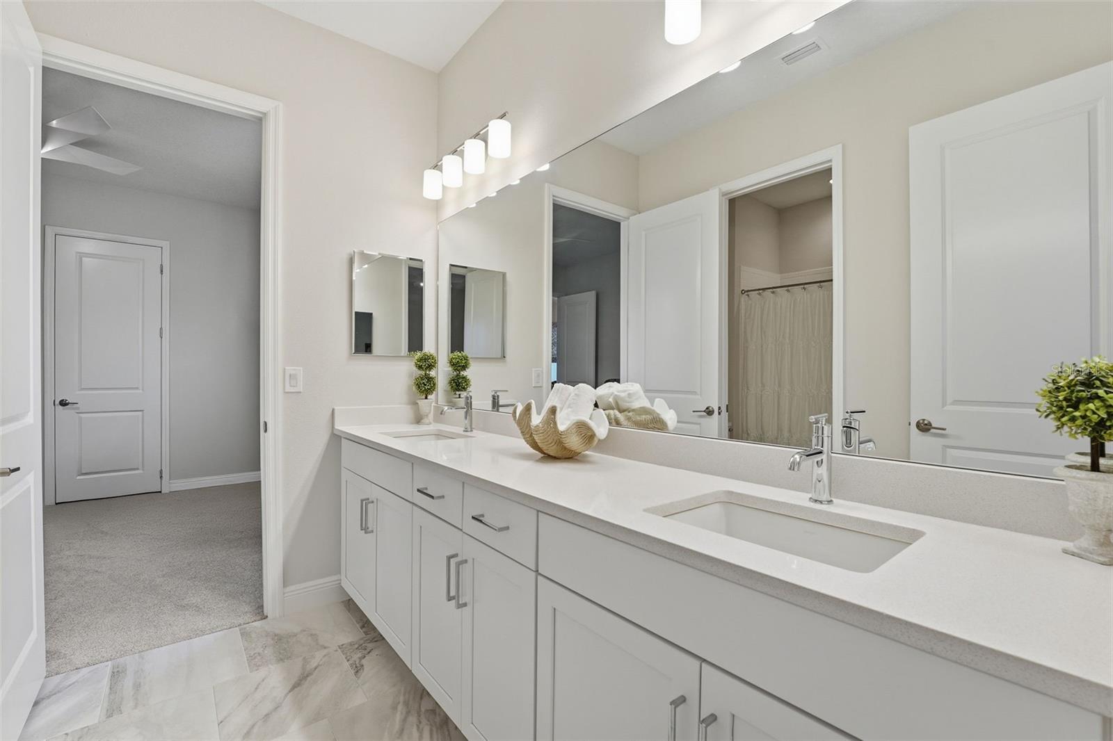 Image 35 of 91 For 14307 Skipping Stone Loop