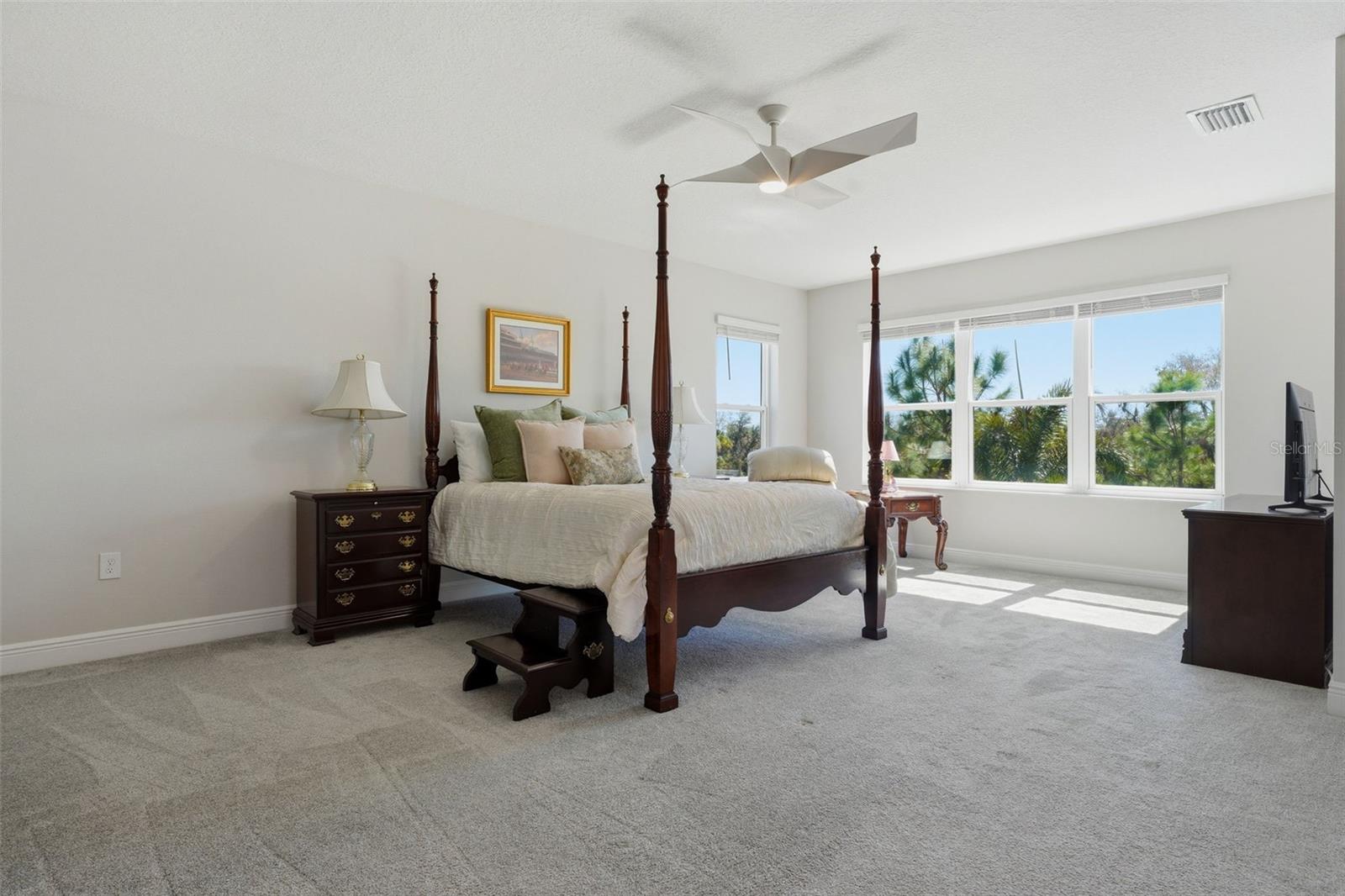 Image 39 of 91 For 14307 Skipping Stone Loop